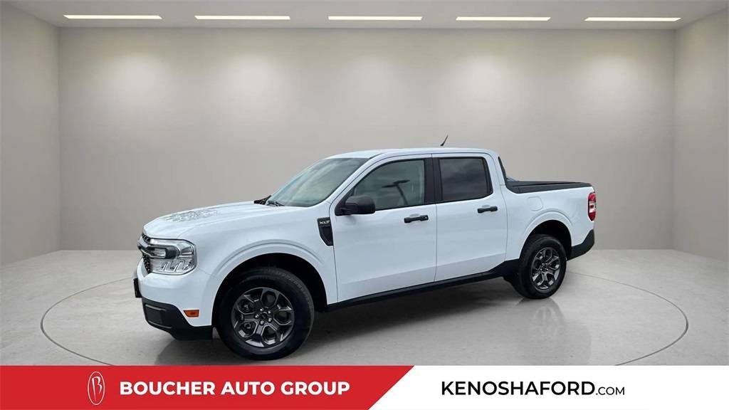 2024 Ford Maverick XLT — Pickup Truck — 1,800 mi — Kenosha, WI