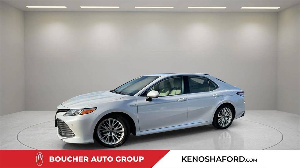 2019 Toyota Camry Hybrid LE — Sedan — 100,096 mi — Kenosha, WI