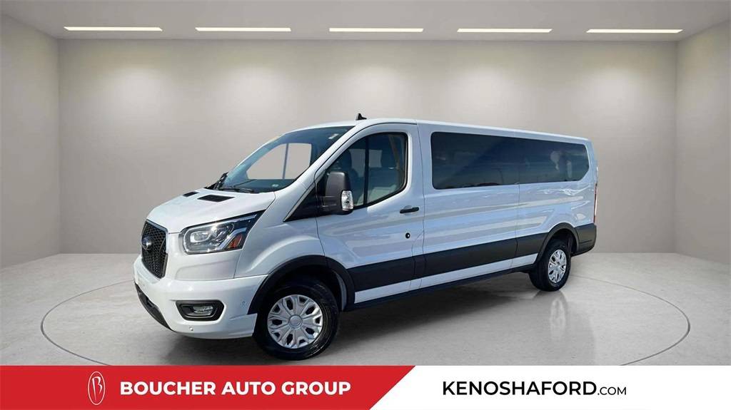 2023 Ford Transit Passenger Wagon T-350 XLT — Passenger Van — 43,415 mi — Kenosha, WI