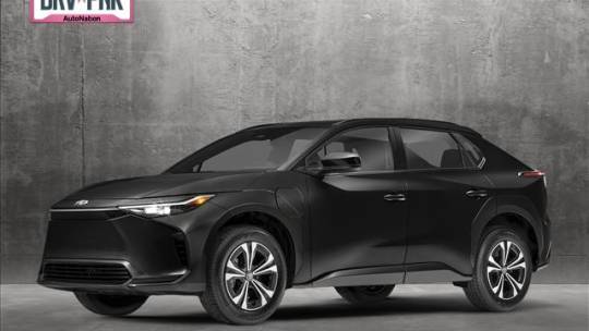 2024 Toyota bZ4X XLE — SUV — 5,044 mi — Torrance, CA