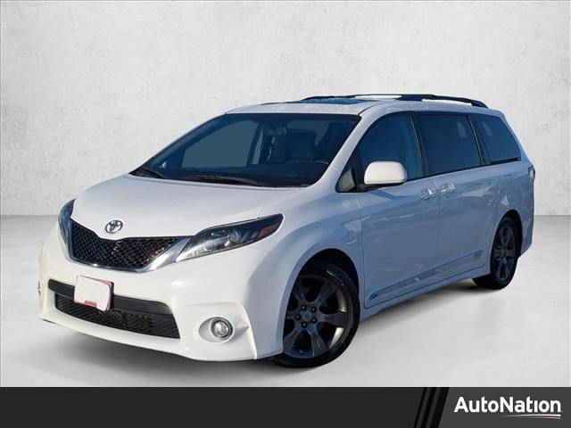 2016 Toyota Sienna SE — Minivan — 120,204 mi — Torrance, CA