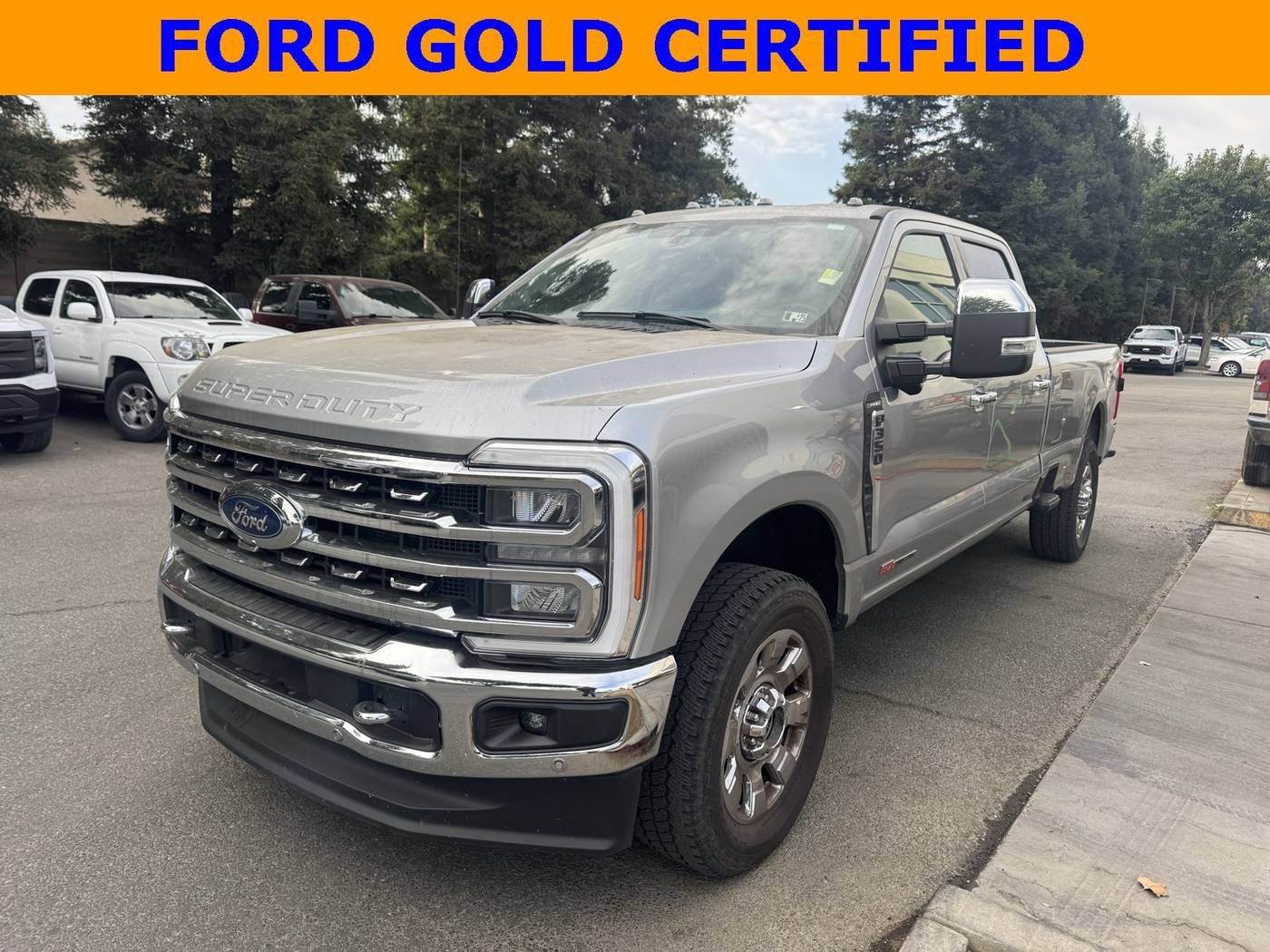 2023 Ford Super Duty F-350 LARIAT — Pickup Truck — 26,850 mi — Dixon, CA