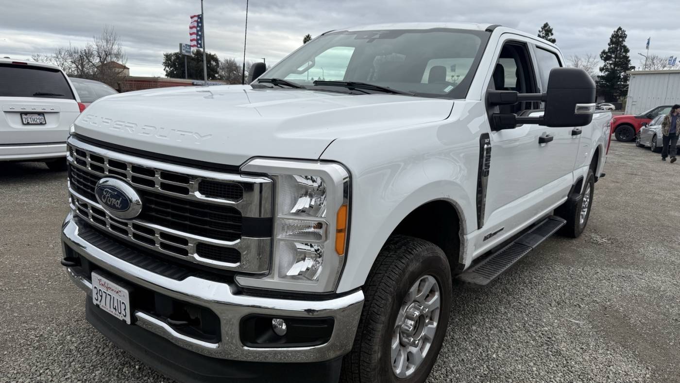 2023 Ford Super Duty F-250 XLT — Pickup Truck — 23,971 mi — Dixon, CA