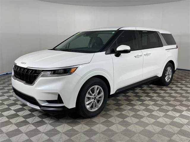 2023 Kia Carnival LXS — Minivan — 30,128 mi — Bremerton, WA