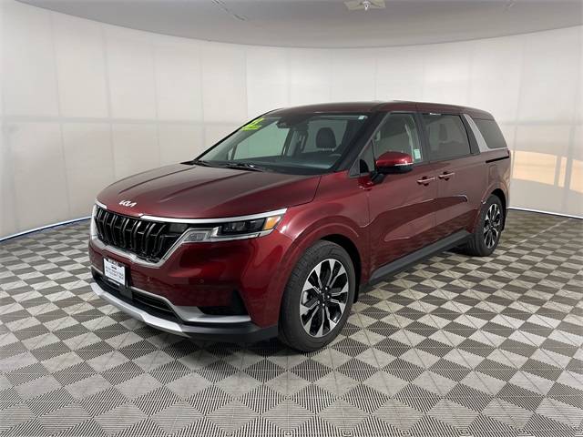 2023 Kia Carnival EX — Minivan — 5,628 mi — Bremerton, WA