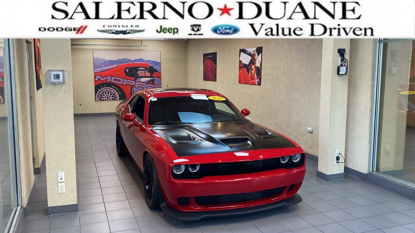 2016 Dodge Challenger SRT Hellcat — Coupe — 4,175 mi — Summit, NJ