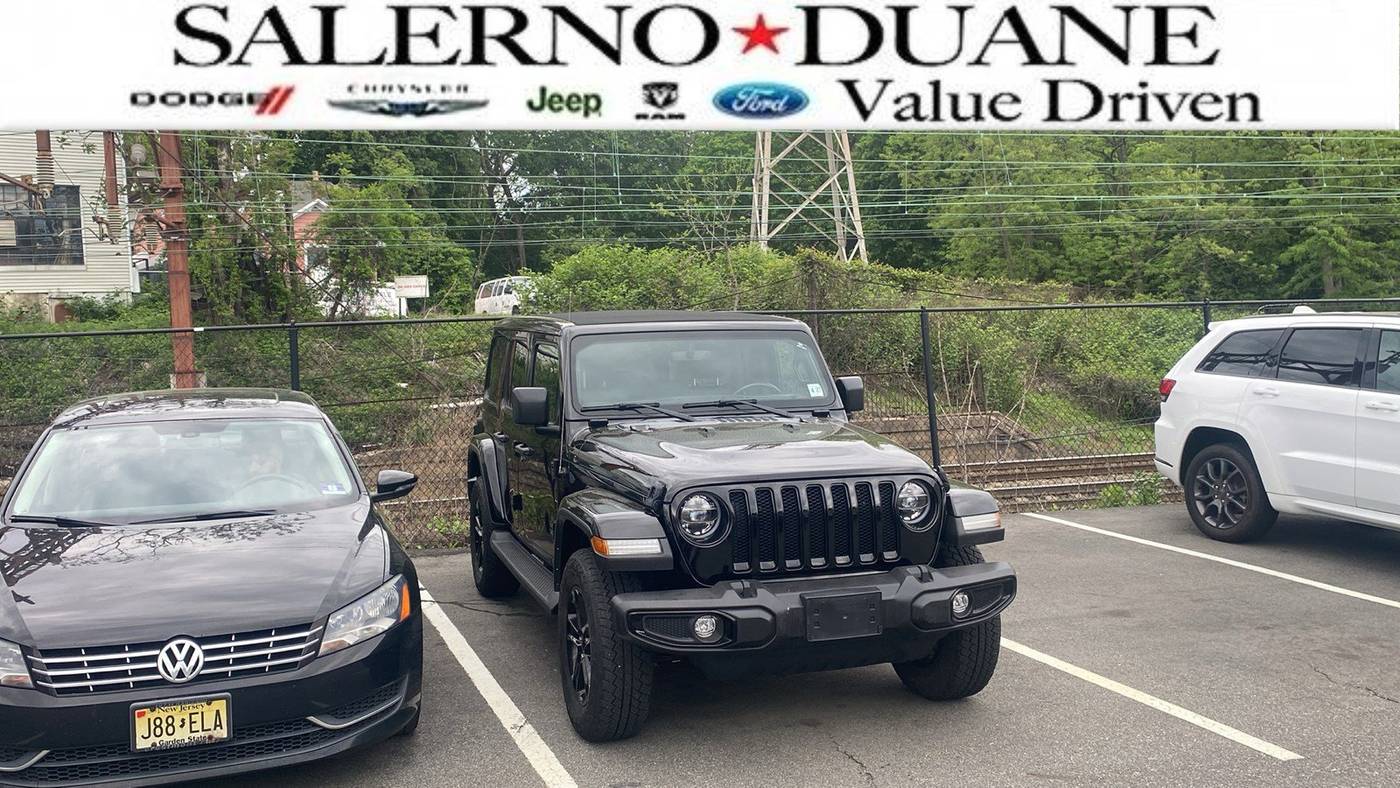 2022 Jeep Wrangler Sahara Altitude — SUV — 25,988 mi — Summit, NJ