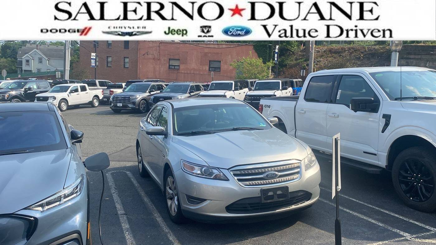 2012 Ford Taurus SEL — Sedan — 220,308 mi — Summit, NJ