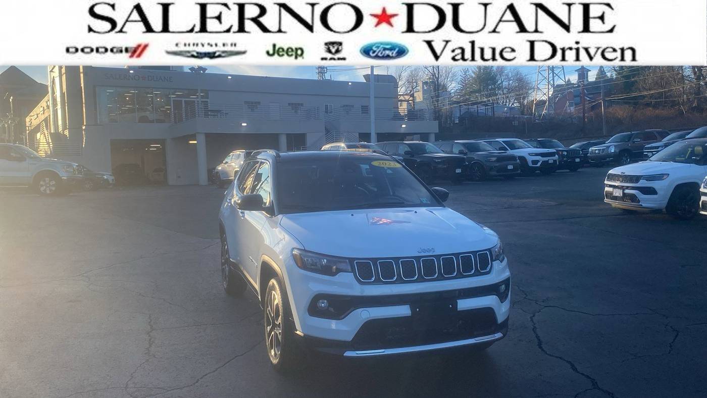2023 Jeep Compass Limited — SUV — 8,466 mi — Summit, NJ