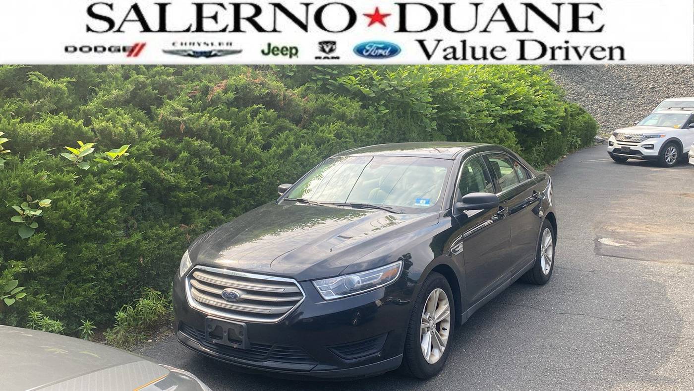2018 Ford Taurus SE — Sedan — 105,187 mi — Summit, NJ