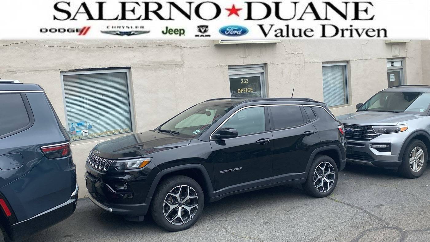 2025 Jeep Compass Limited — SUV — 4,287 mi — Summit, NJ