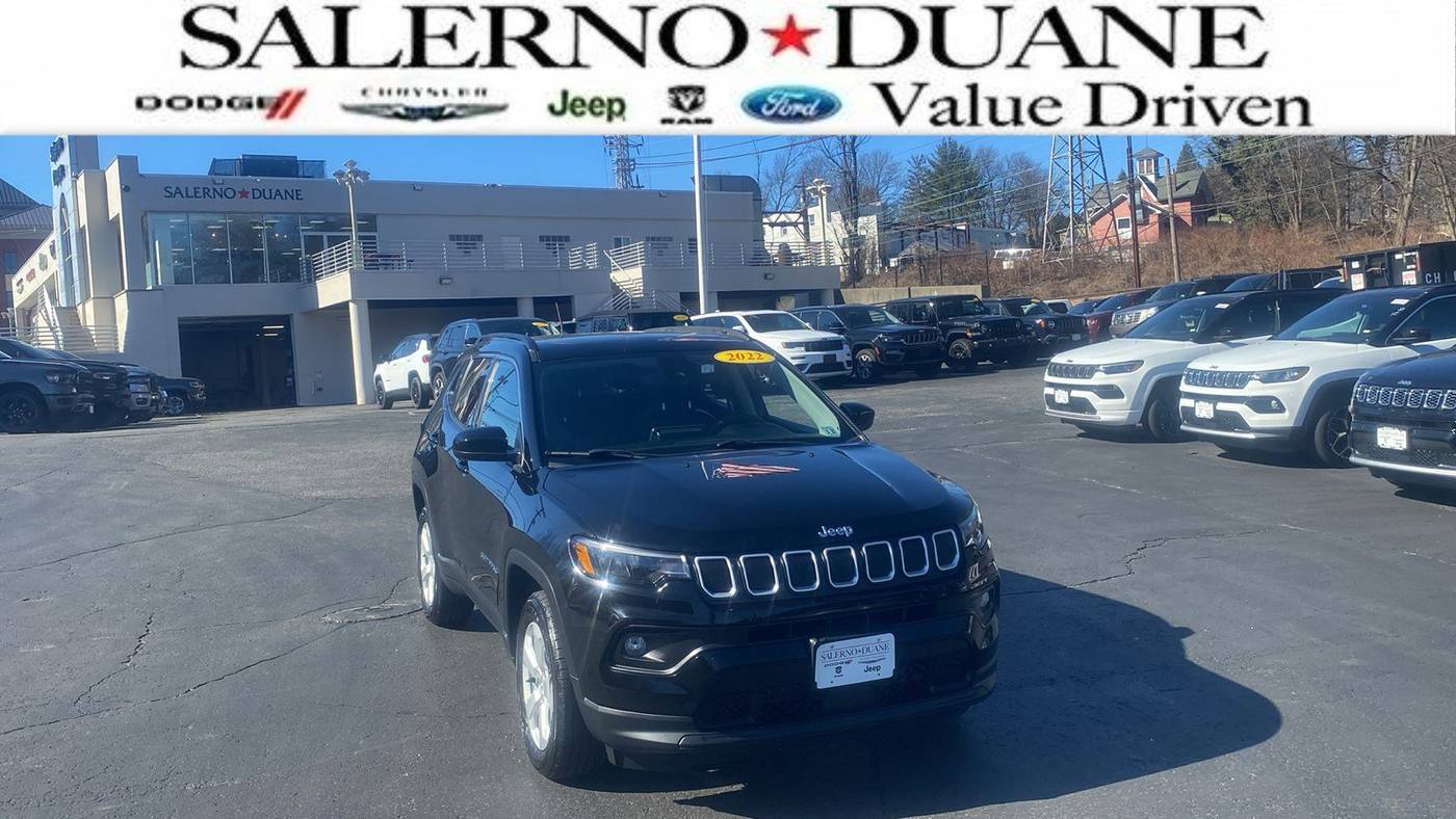 2022 Jeep Compass Latitude — SUV — 14,450 mi — Summit, NJ
