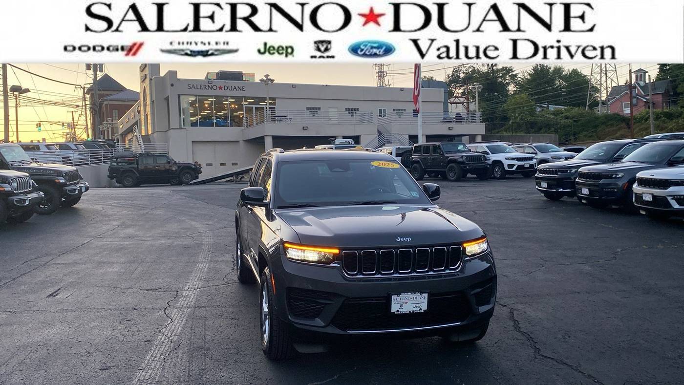 2025 Jeep Grand Cherokee Laredo X — SUV — 4,271 mi — Summit, NJ