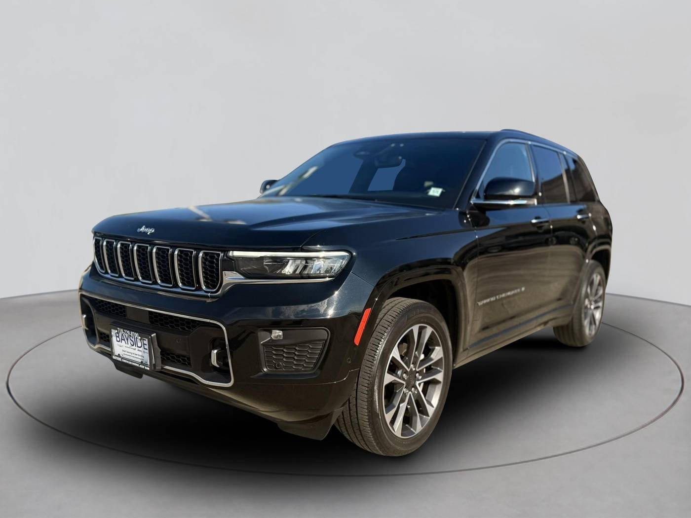 2023 Jeep Grand Cherokee Overland — SUV — 64,600 mi — Bayside, NY