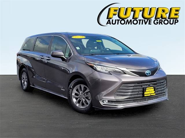 2021 Toyota Sienna XLE — Minivan — 38,200 mi — Concord, CA