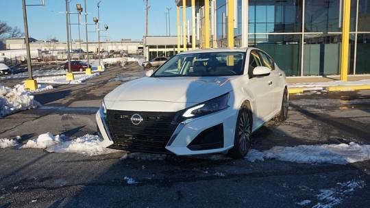 2023 Nissan Altima SV — Sedan — 51,576 mi — Temple Hills, MD