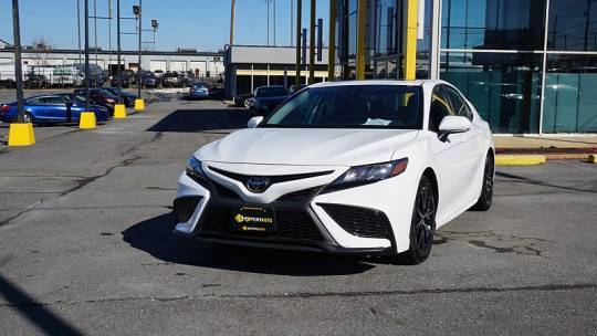 2022 Toyota Camry SE — Sedan — 46,942 mi — Temple Hills, MD