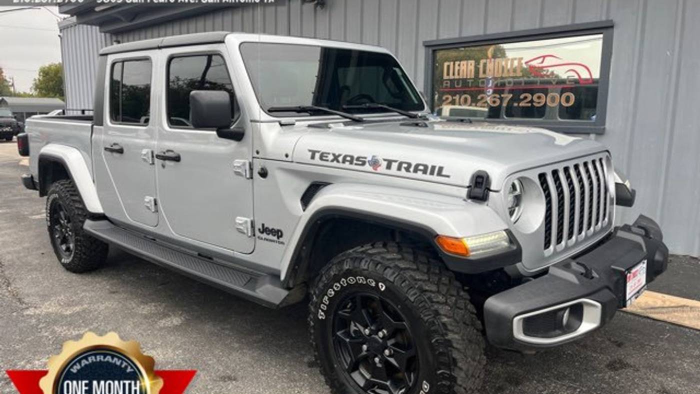 2022 Jeep Gladiator Texas Trail — Pickup Truck — 17,992 mi — San Antonio, TX