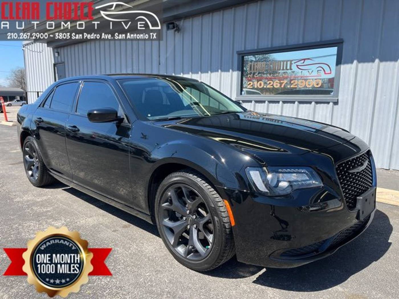 2023 Chrysler 300 Touring — Sedan — 22,632 mi — San Antonio, TX
