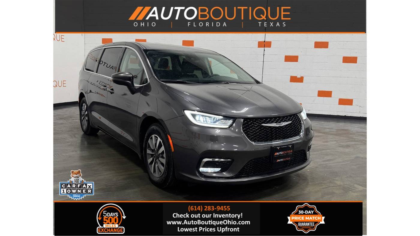 2023 Chrysler Pacifica Hybrid Touring L — Minivan — 57,695 mi — Columbus, OH