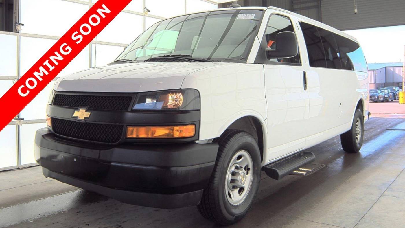 2022 Chevrolet Express Passenger LS — Passenger Van — 64,229 mi — Columbus, OH