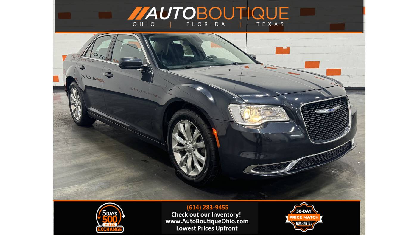 2018 Chrysler 300 Touring — Sedan — 55,646 mi — Columbus, OH