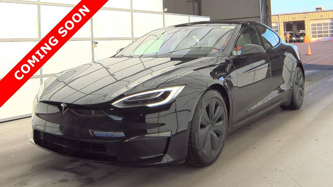 2022 Tesla Model S Plaid