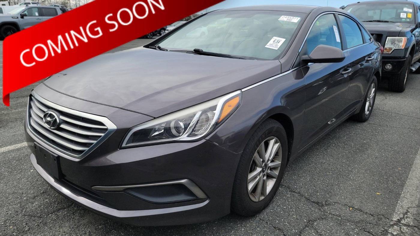 2016 Hyundai Sonata SE — Sedan — 95,784 mi — Columbus, OH