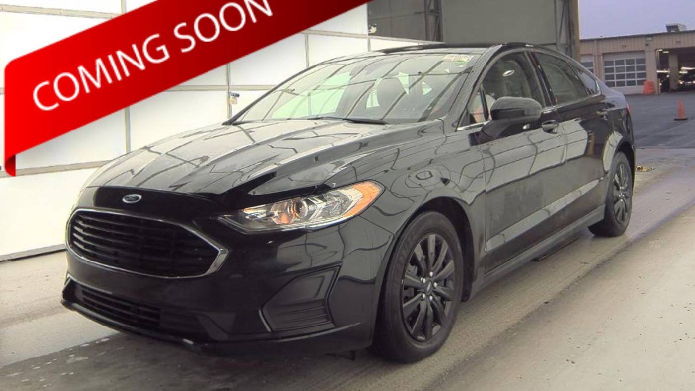 2020 Ford Fusion S — Sedan — 99,387 mi — Columbus, OH