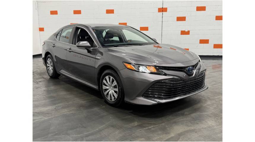 2020 Toyota Camry Hybrid LE — Sedan — 43,623 mi — Columbus, OH