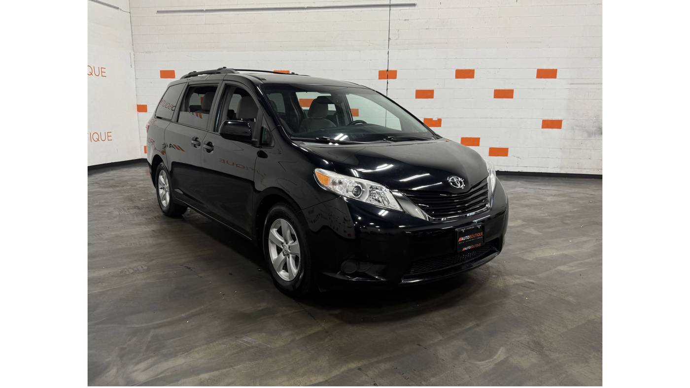 2015 Toyota Sienna LE — Minivan — 32,005 mi — Columbus, OH