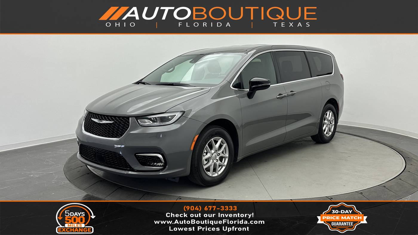 2025 Chrysler Pacifica Select — Minivan — 2,475 mi — Jacksonville, FL