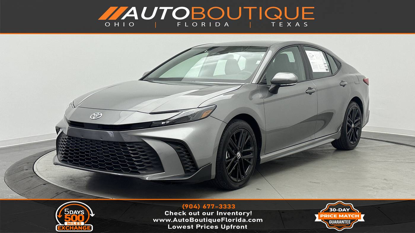2025 Toyota Camry SE — Sedan — 3,954 mi — Jacksonville, FL