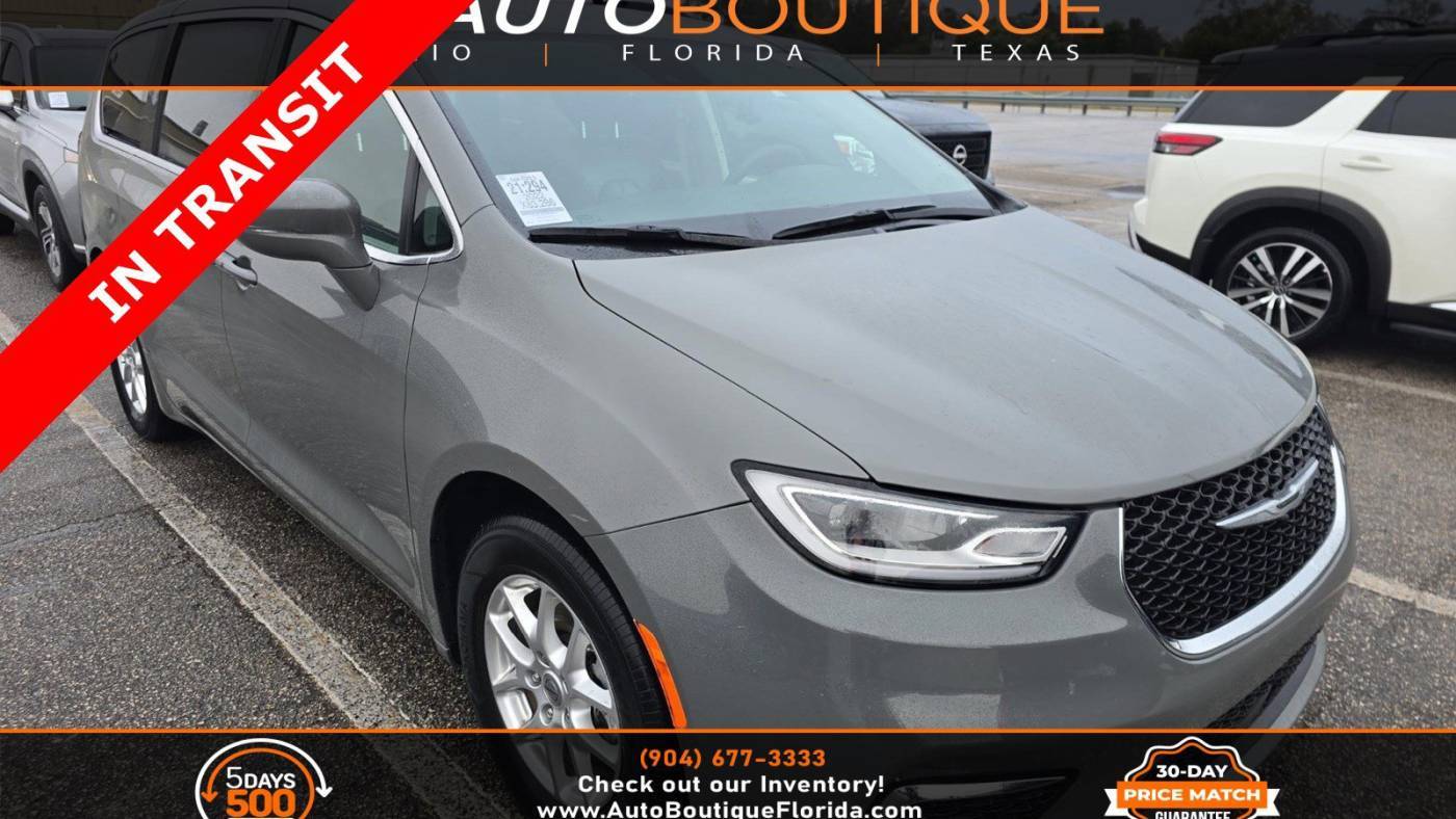 2022 Chrysler Pacifica Touring L — Minivan — 83,286 mi — Jacksonville, FL