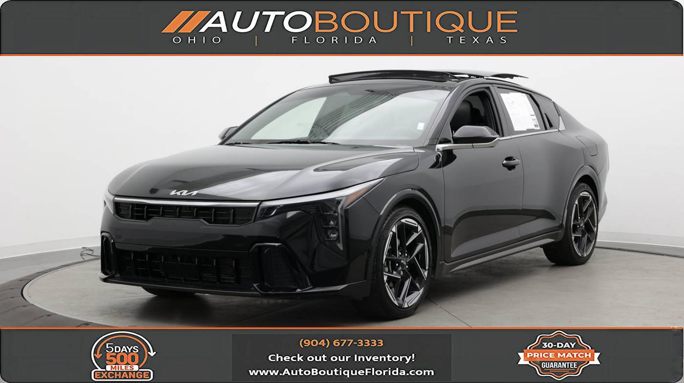 2025 Kia K4 GT-Line