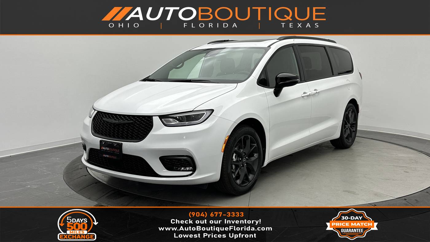 2025 Chrysler Pacifica Limited — Minivan — 4,210 mi — Jacksonville, FL