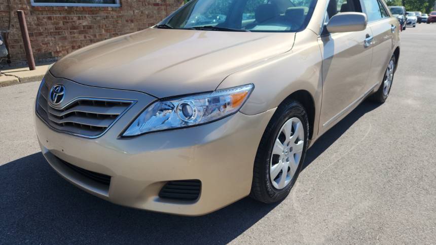 2011 Toyota Camry LE — Sedan — 144,834 mi — Kansas City, KS