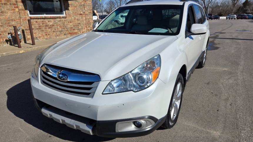 2010 Subaru Outback 3.6R Limited — SUV — 113,966 mi — Kansas City, KS