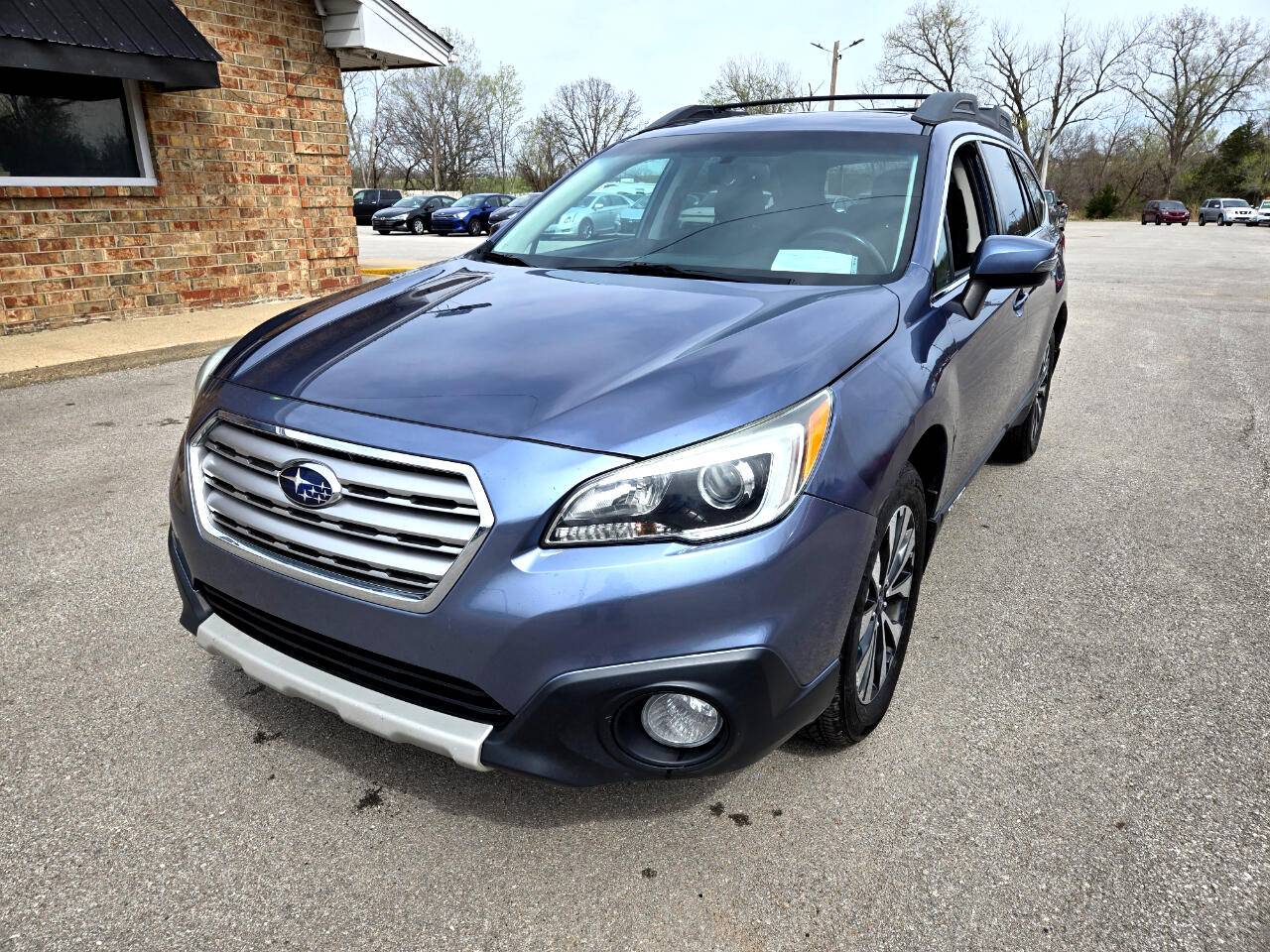 2015 Subaru Outback 2.5i Limited — SUV — 135,092 mi — Kansas City, KS