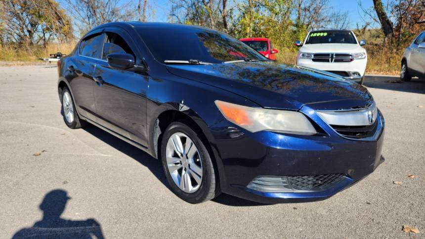 2013 Acura ILX Standard — Sedan — 117,728 mi — Kansas City, KS