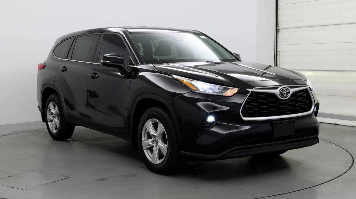 2020 Toyota Highlander LE — SUV — 33,433 mi — Pensacola, FL
