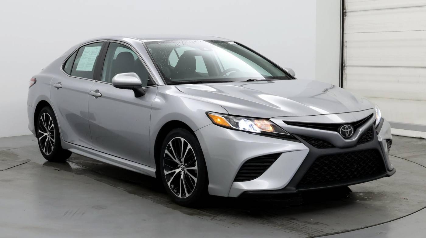 2019 Toyota Camry SE — Sedan — 29,309 mi — Pensacola, FL