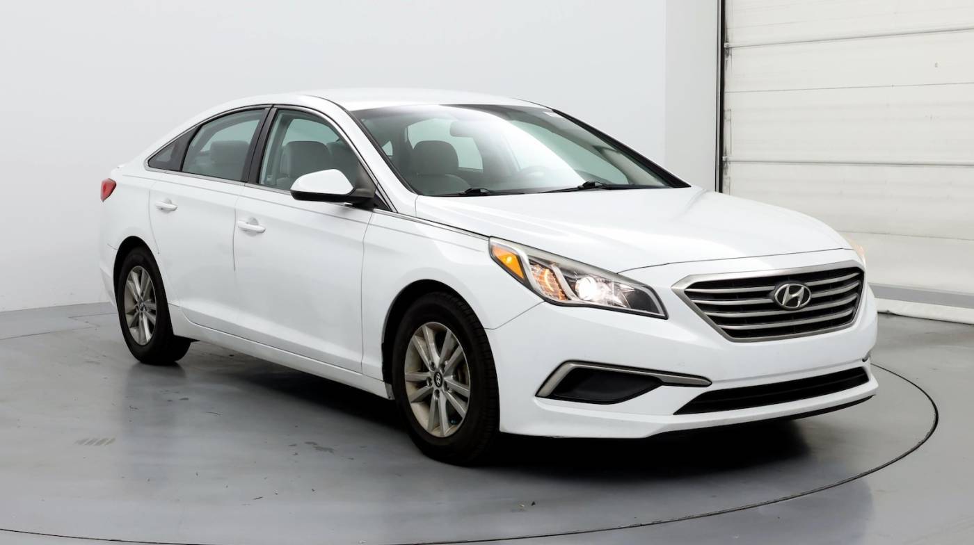2017 Hyundai Sonata SE — Sedan — 72,493 mi — Pensacola, FL