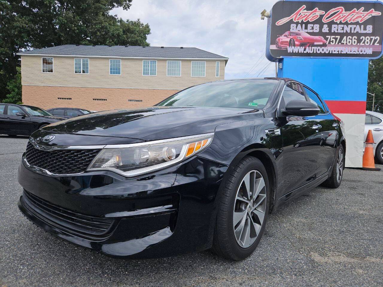2017 Kia Optima LX — Sedan — 109,951 mi — Norfolk, VA