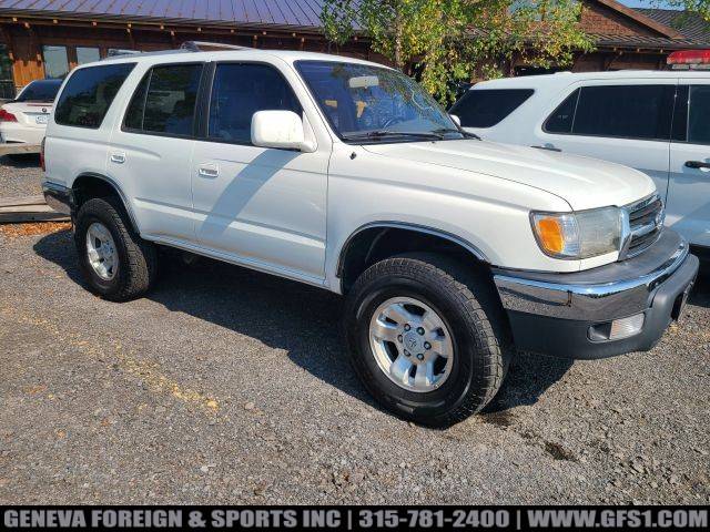 1999 Toyota 4Runner SR5 — SUV — 337,806 mi — Geneva, NY