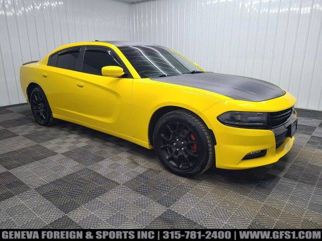 2017 Dodge Charger SXT — Sedan — 82,000 mi — Geneva, NY