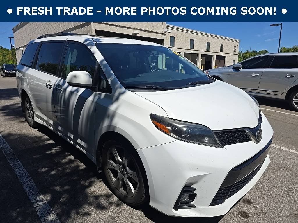2018 Toyota Sienna SE — Minivan — 102,737 mi — Franklin, TN