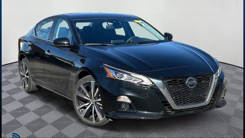 2021 Nissan Altima Platinum — Sedan — 27,839 mi — Franklin, TN