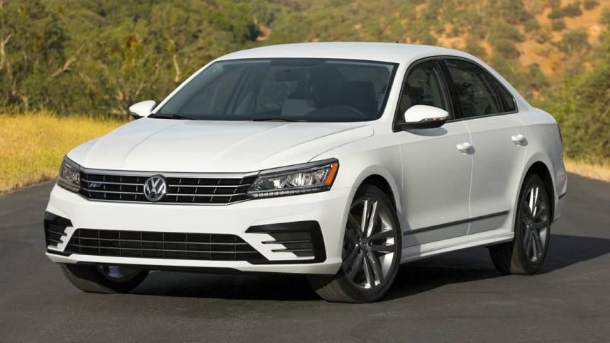 2017 Volkswagen Passat R-Line — Sedan — 73,110 mi — Franklin, TN