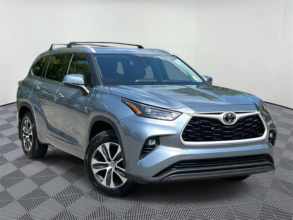 2022 Toyota Highlander XLE — SUV — 19,933 mi — Franklin, TN
